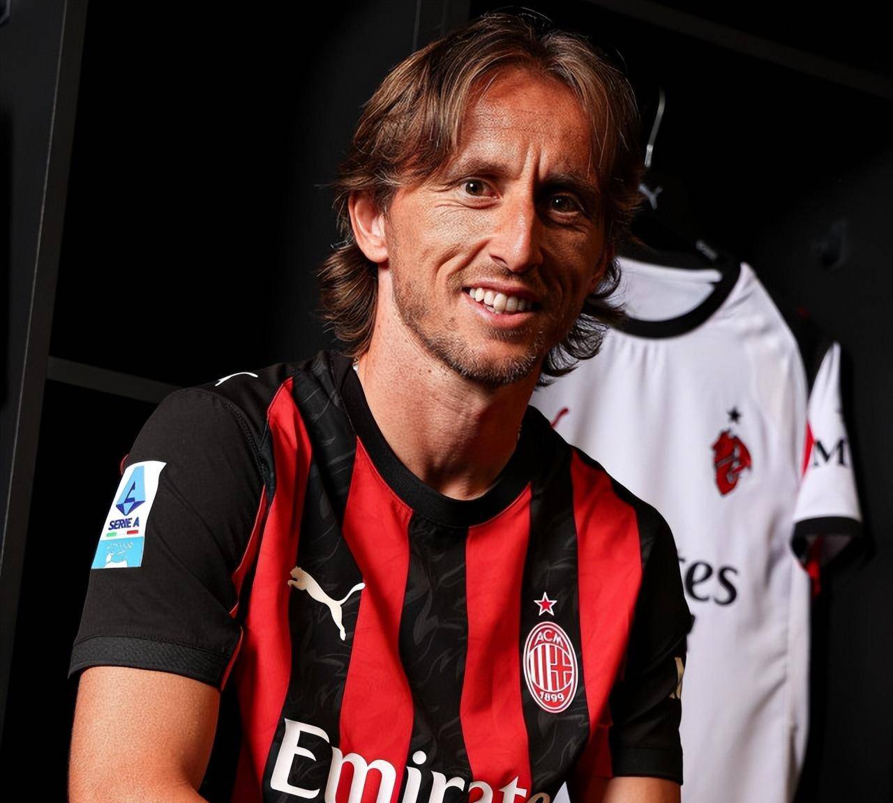 CBA季后赛前瞻：广东男篮冲击三连冠,